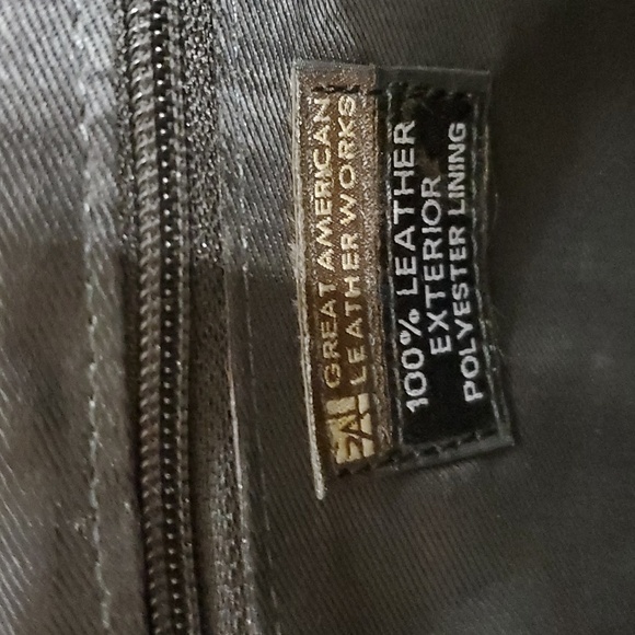 Great American Leather Works 100% Black Leather Purse NWOT - Picture 4 of 8